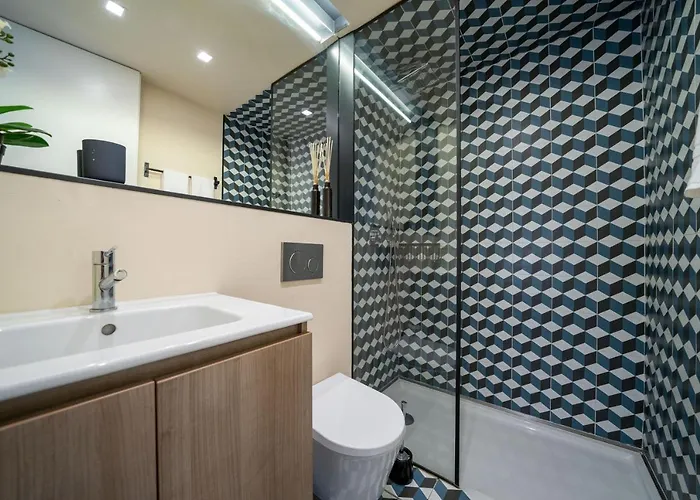 Mercadores By Amber Star Rent * Porto